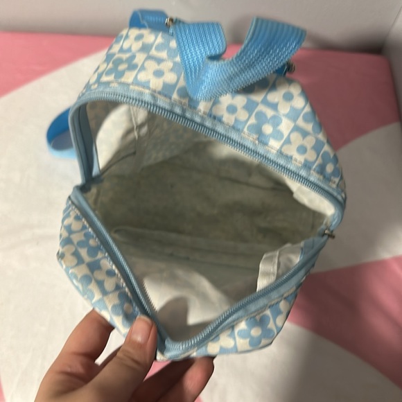 Blue backpack - Picture 3 of 4